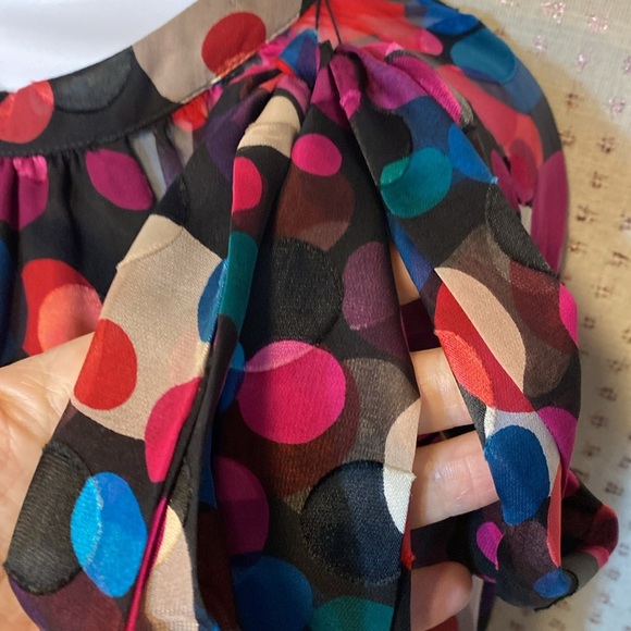 Trina Turk Greyhound Multicolor Silky Long sleeve Blouse with Tie - Picture 7 of 12